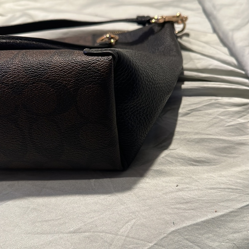 Coach satchel - Picture 4 of 8